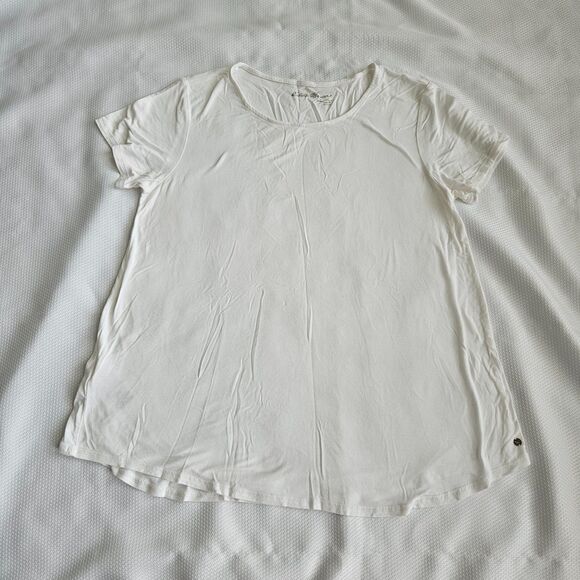 Eddie Bauer Tops - Eddie Bauer Medium white shirt womens